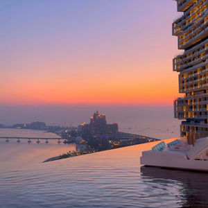 Meet your Posher, Candy